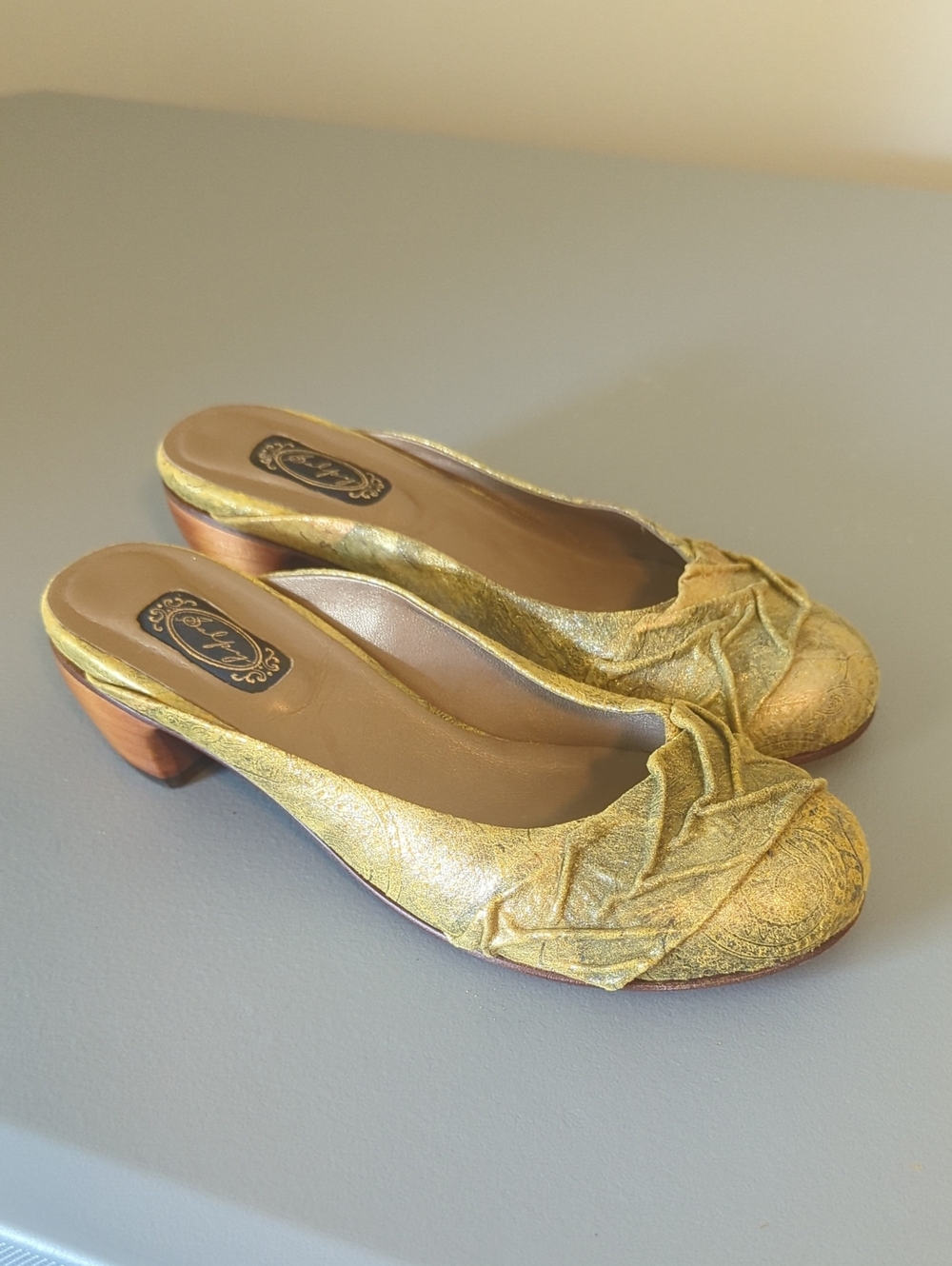 Salpy Gold Slip-On Low Heel Women's Mules, Made In USA. Paisley Print.